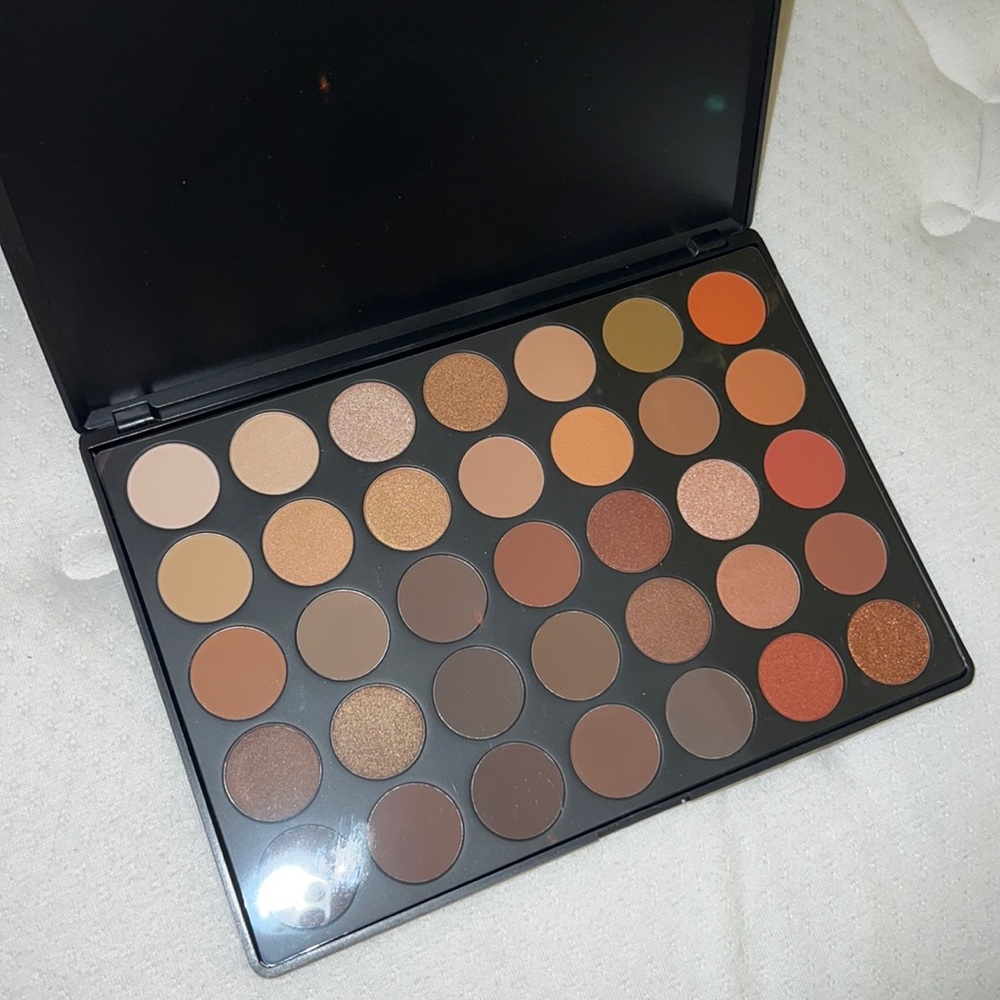 MORPHE 35O Palette NEVER USED
